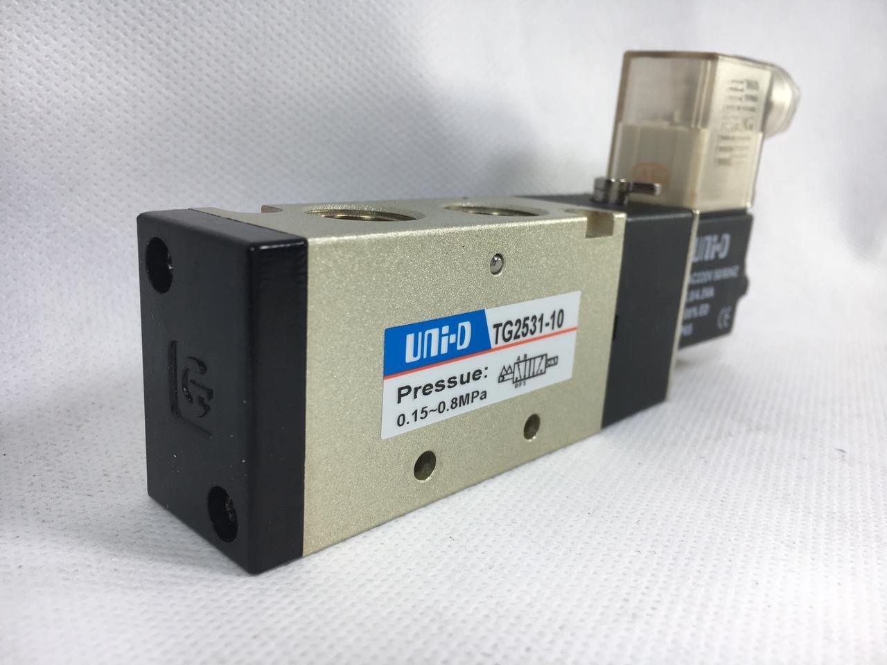 Five-way two-way solenoid valve TG2531-10-AC220V TG2531-10-DC24V TG2531-10-AC110V - industryparts.pk