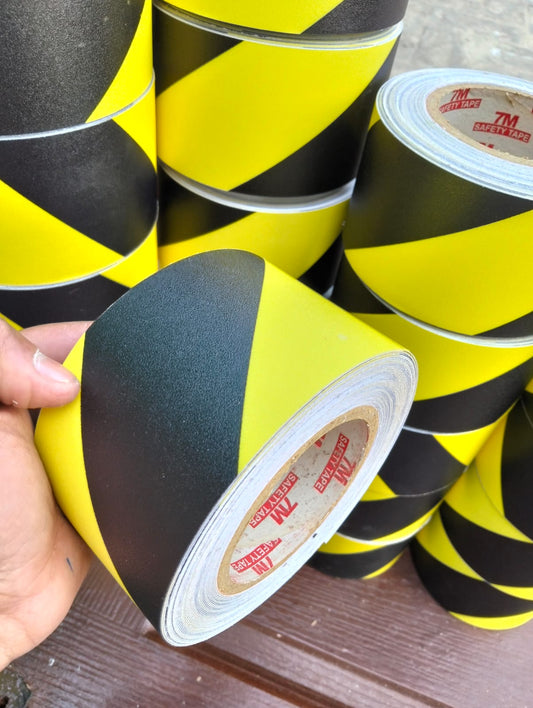 7M F99 Floor Marking Tape in Pakistan
