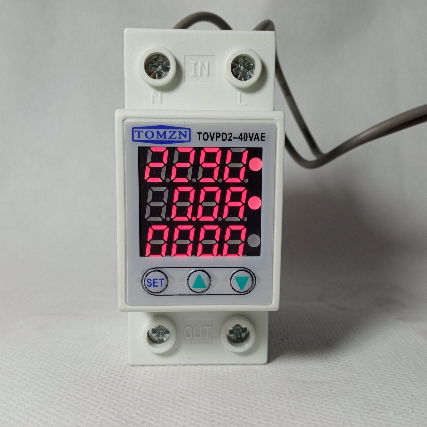TOMZN VA Protector 40A 220V Adjustable Over and Under Voltage Protector Device in Pakistan - industryparts.pk