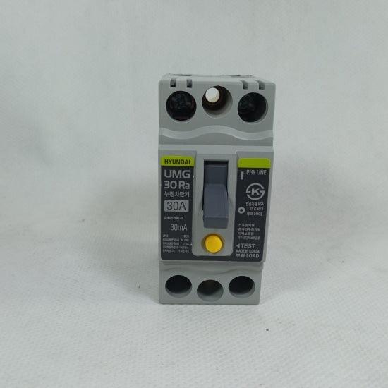 Hyundai Heavy Electric UMG30Ra 30A in Pakistan - industryparts.pk