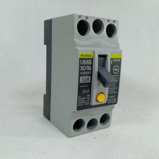 Hyundai Heavy Electric UMG30Ra 30A in Pakistan - industryparts.pk