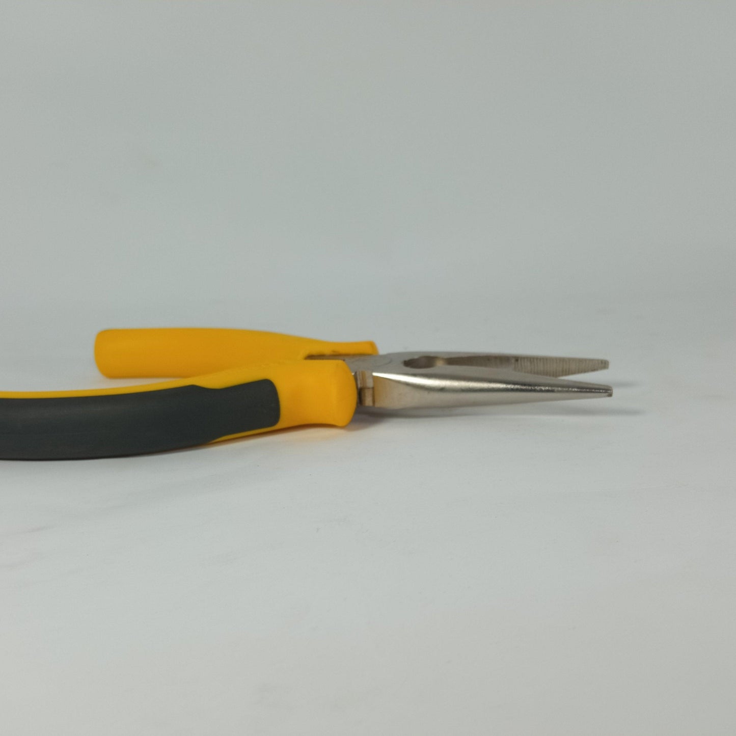 AOLIFENG Mild Steel Long Nose Plier in Pakistan - industryparts.pk