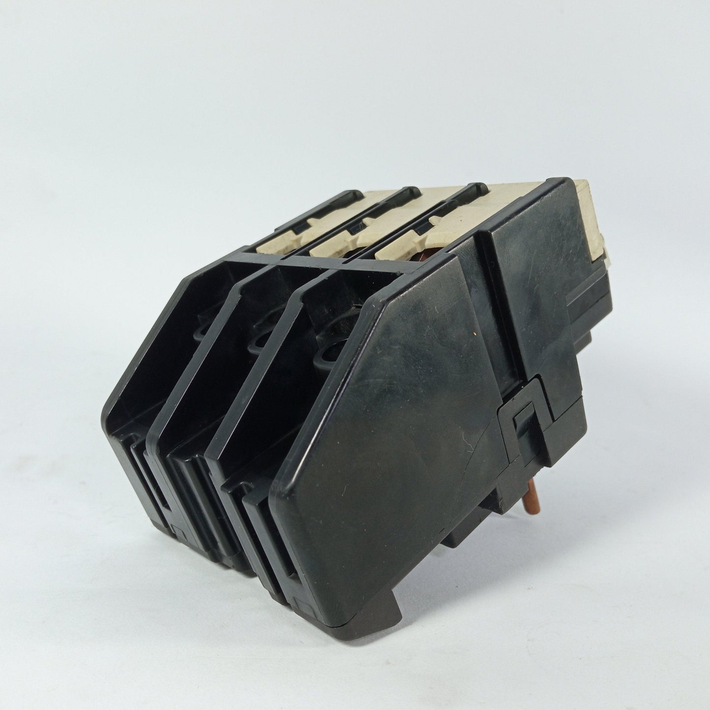 Schneider Electric LRD3361 Overload Relay LR2D3361 in Pakistan - industryparts.pk
