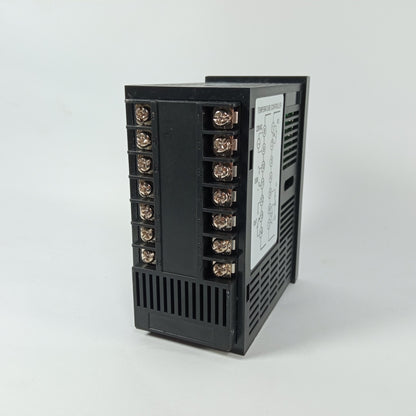 Digital LED Temperature Controller 220VAC in Pakistan - industryparts.pk