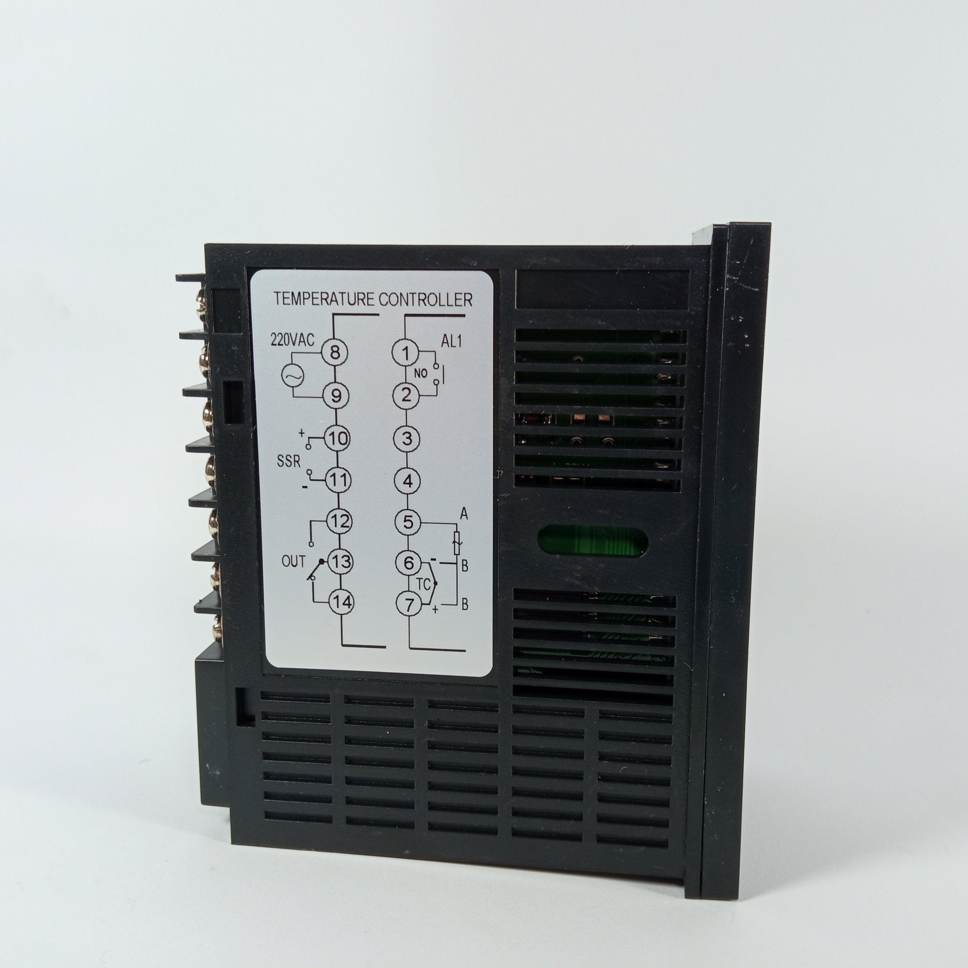 Digital LED Temperature Controller 220VAC in Pakistan - industryparts.pk