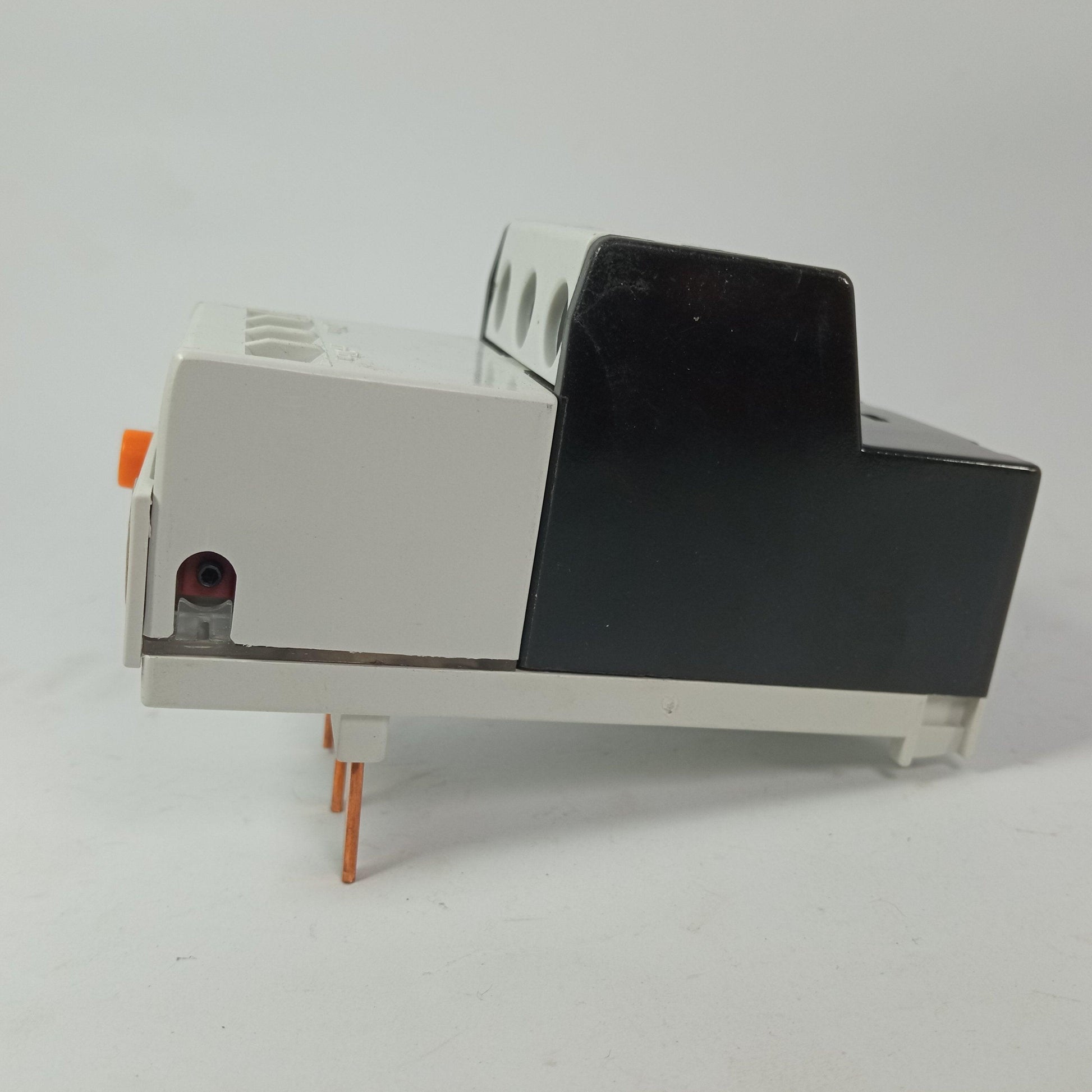 LS Thermal Overload Relay MEC GTH-22 in Pakistan - industryparts.pk