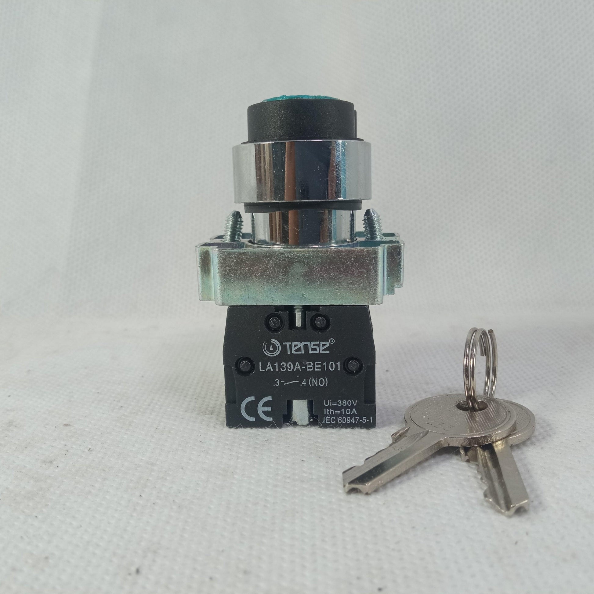 XB2-BG21 2 Position Selector Key Switch 1 no 22mm in Pakistan - industryparts.pk