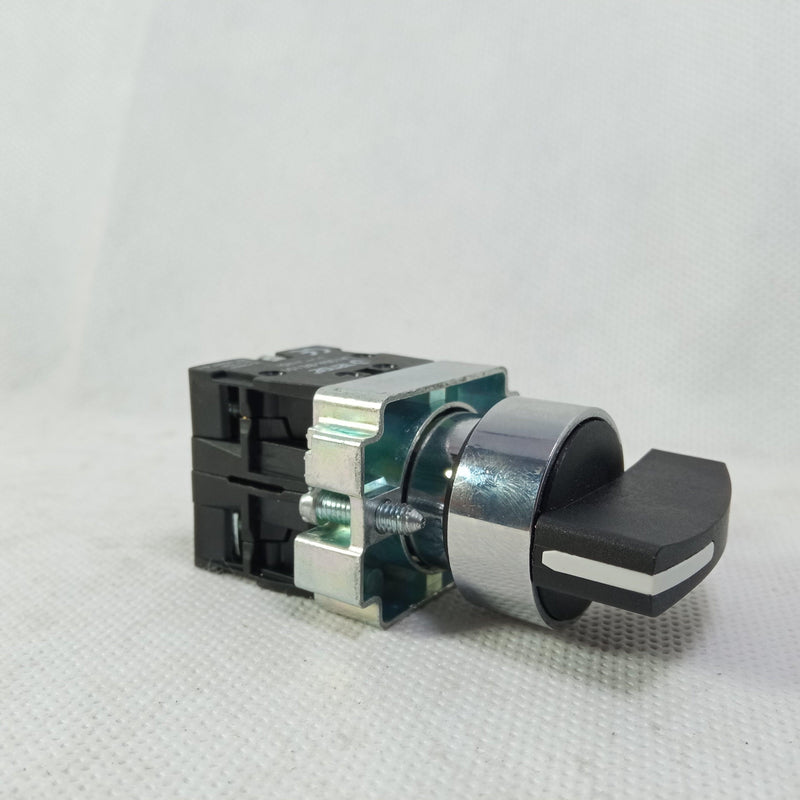 XB2-BJ33 Long Handle 22mm 3 Position Selector Switch in Pakistan - industryparts.pk