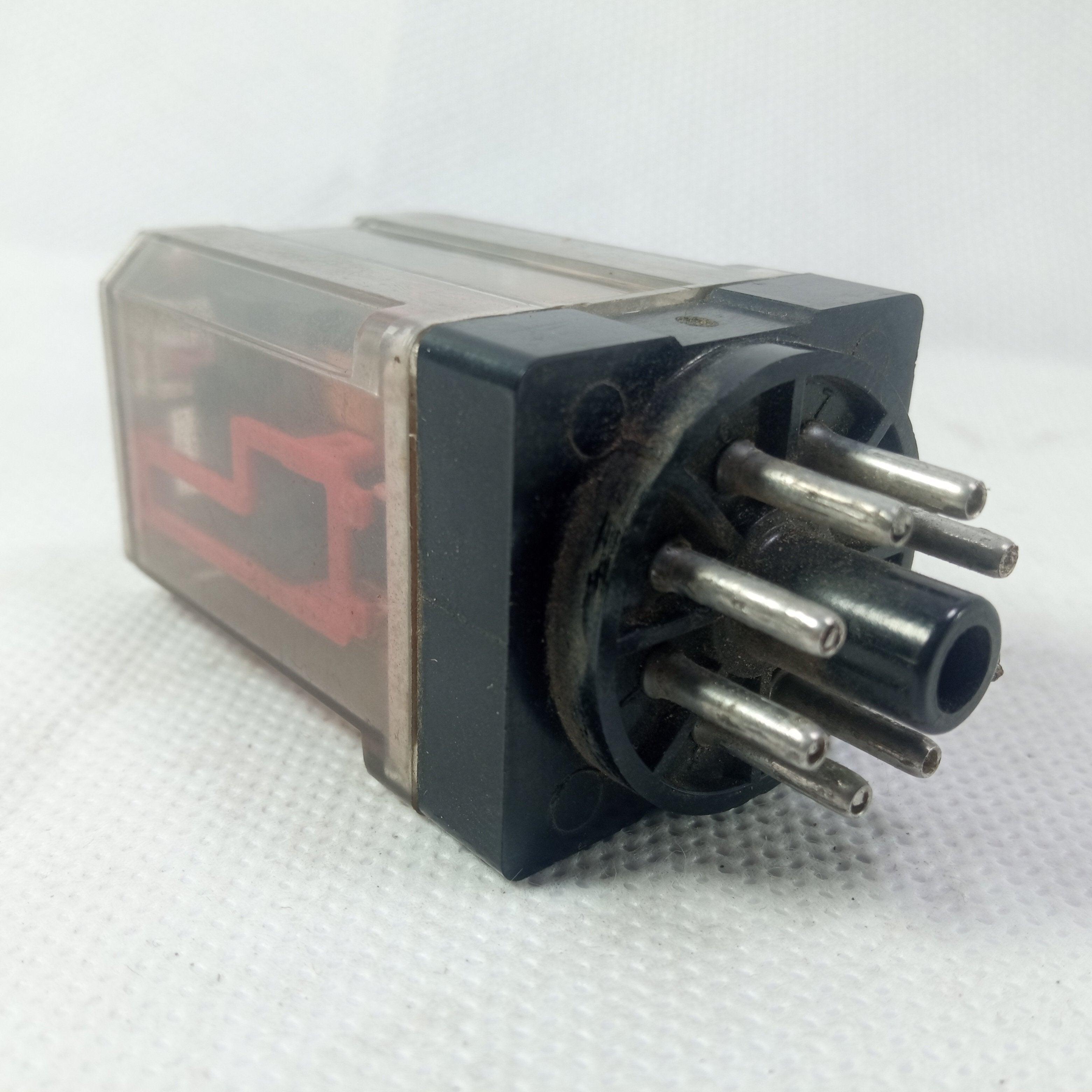115v 8pin Relay lotted - industryparts.pk
