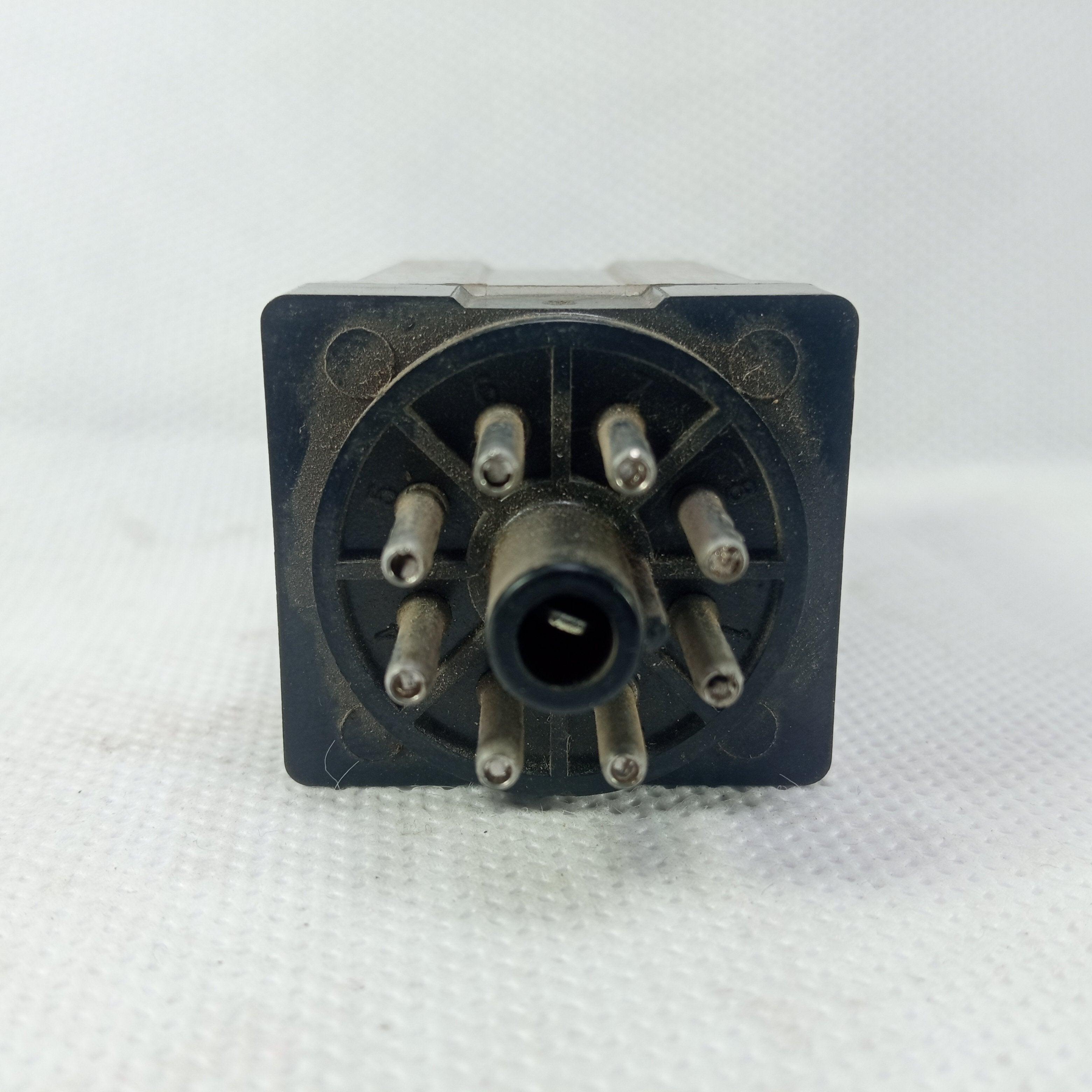 115v 8pin Relay lotted - industryparts.pk