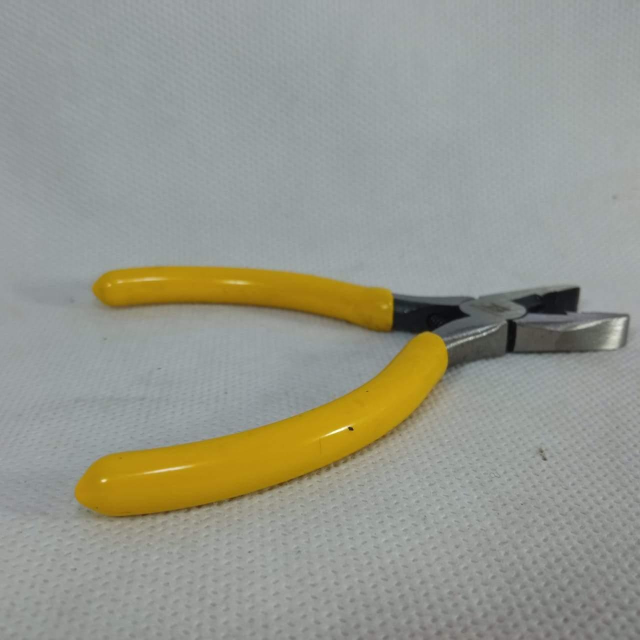 BOSI Mini Combination Pliers For Personal And Professional Use BS190581 125MM in Pakistan - industryparts.pk