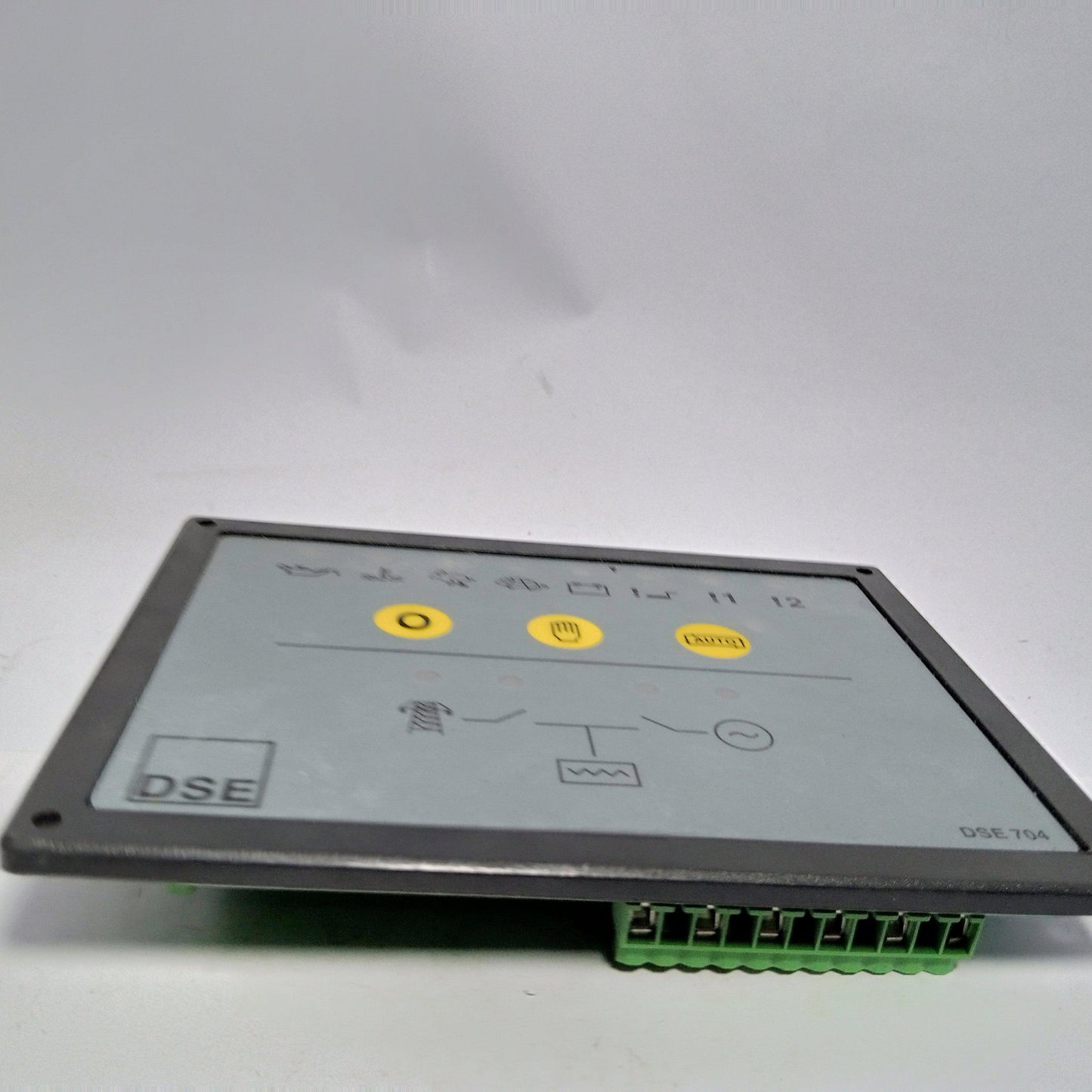 AMF DSE704 Controller Generator for DSE 704 in Pakistan - industryparts.pk