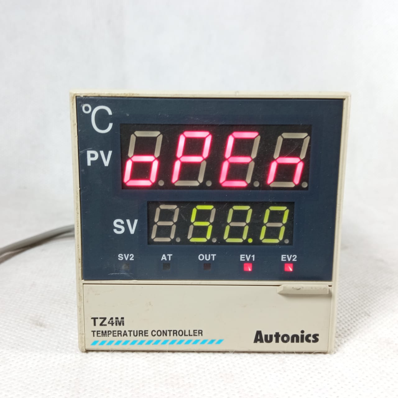 AUTONICS Temperature Controller Digital TZ4M in Pakistan - industryparts.pk