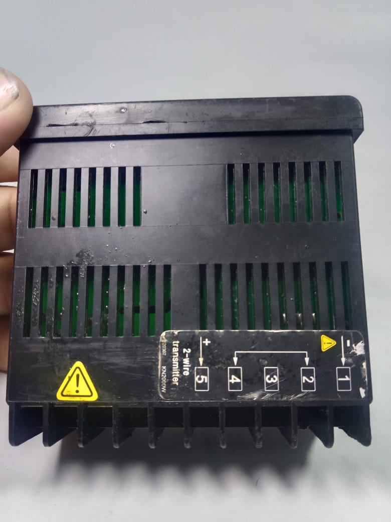 Autonics KN-2000W 1-Channel Digital Temperature Indicators in Pakistan