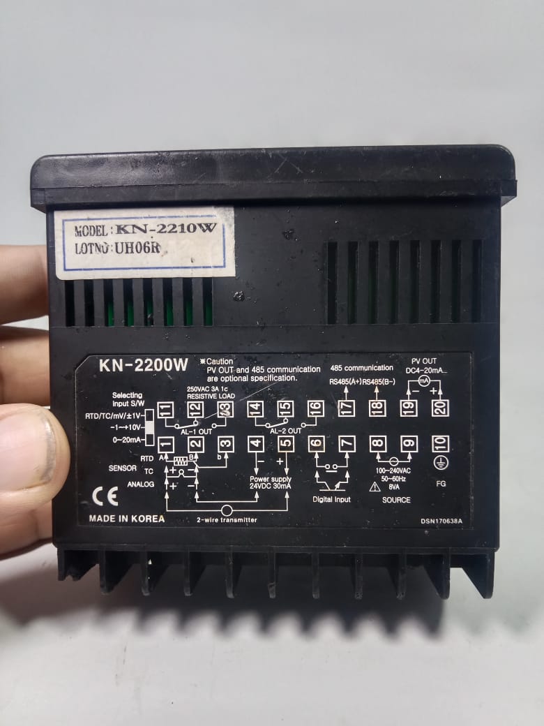 Autonics KN-2000W 1-Channel Digital Temperature Indicators in Pakistan