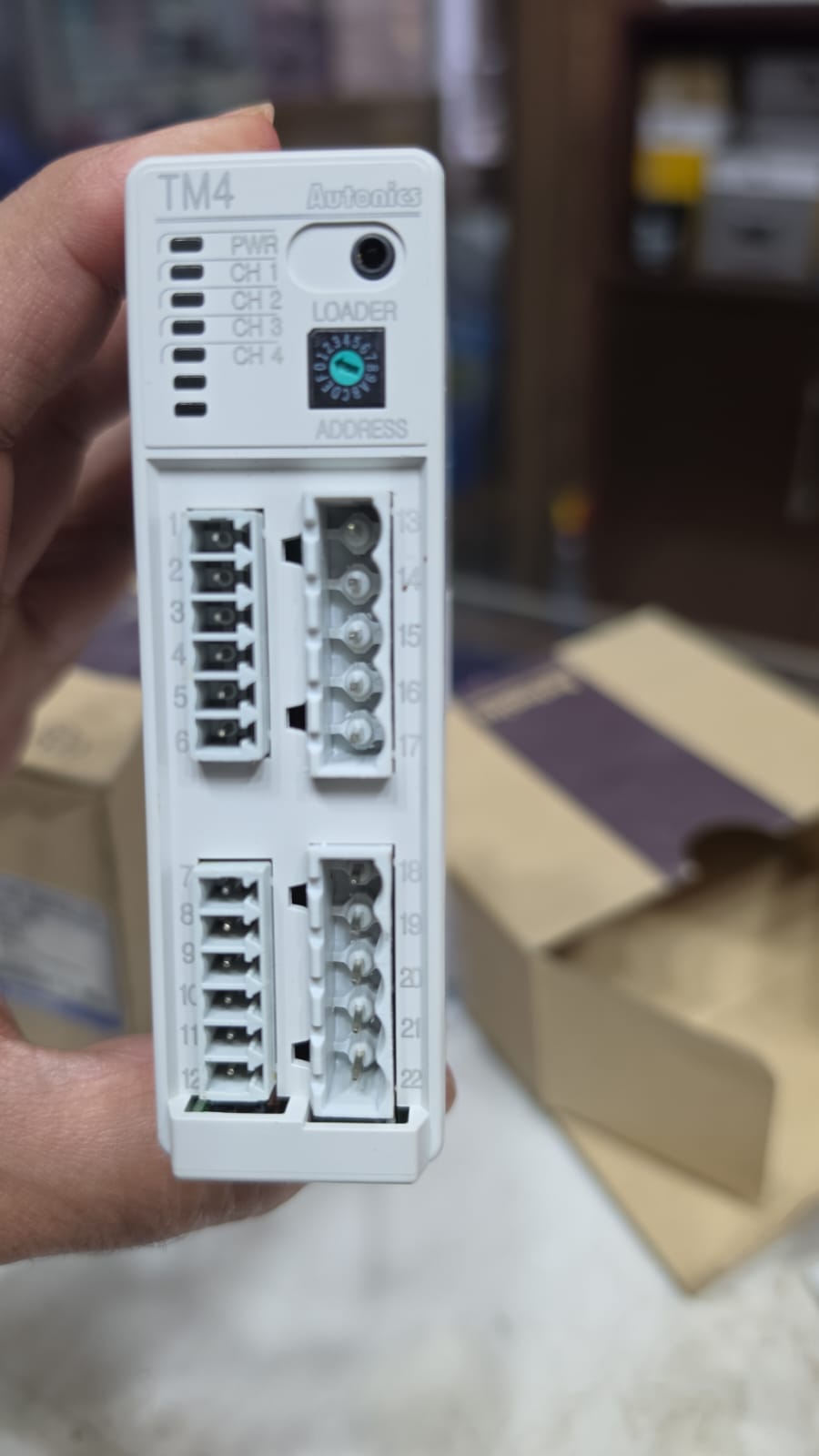 Autonics TM4-N2RE Temperature controller in Pakistan