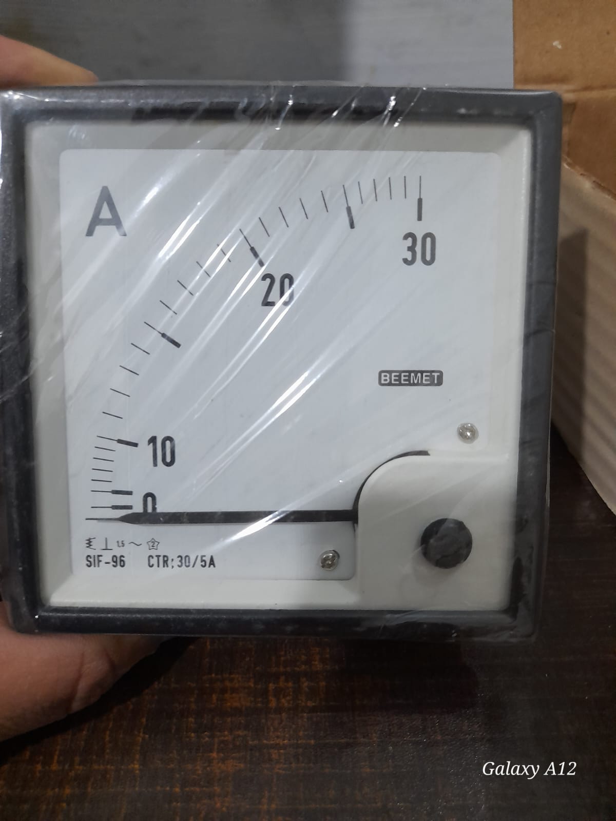 BEEMET SIF-96 30/5A Panel Ammeter in Pakistan