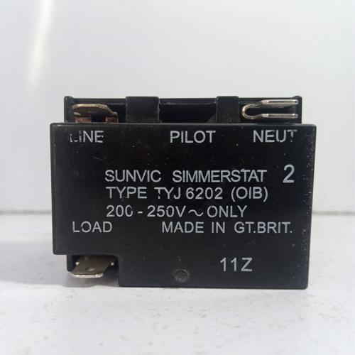 Temperature switch controller for injection machine - industryparts.pk