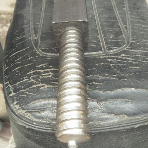 Lead screw threaded rod in Pakistan - industryparts.pk