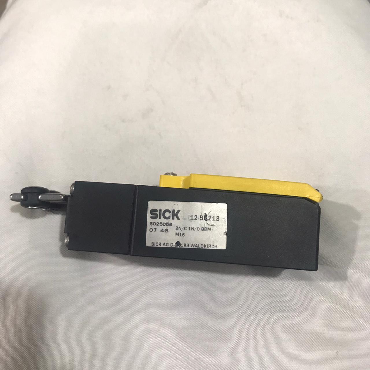 SICK  i12S Electro-mechanical safety switches in Pakistan - industryparts.pk