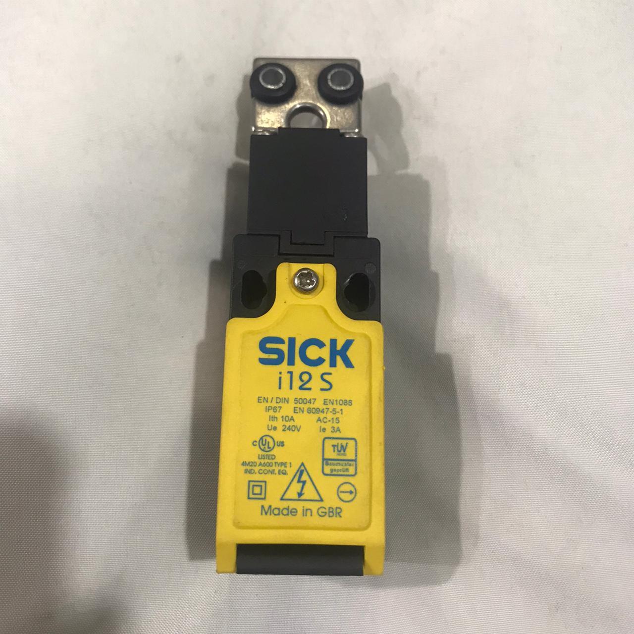 SICK  i12S Electro-mechanical safety switches in Pakistan - industryparts.pk