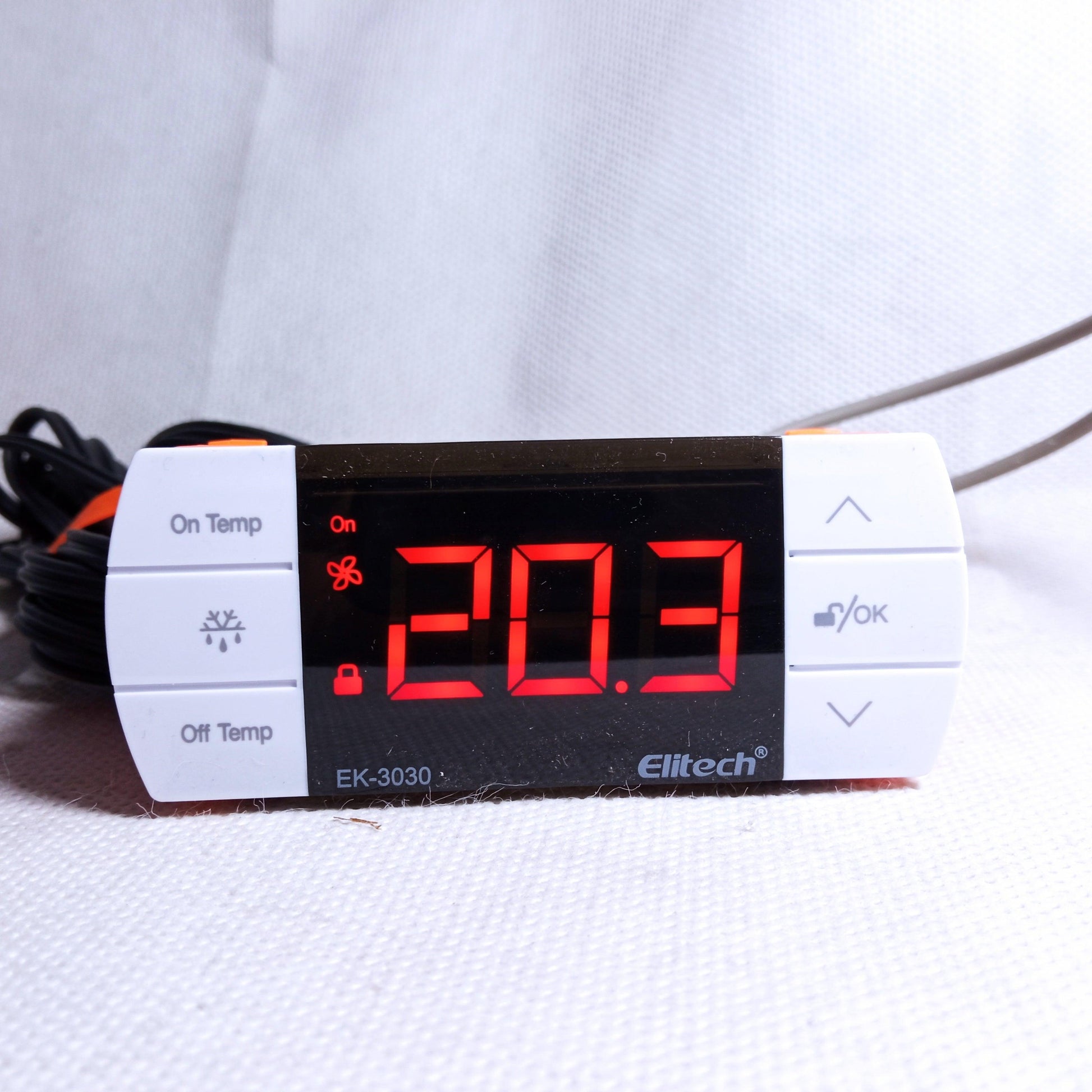 Elitech EK-3030 Digital Temperature Controller Heating or Cooling System Multi-Use in Pakistan - industryparts.pk