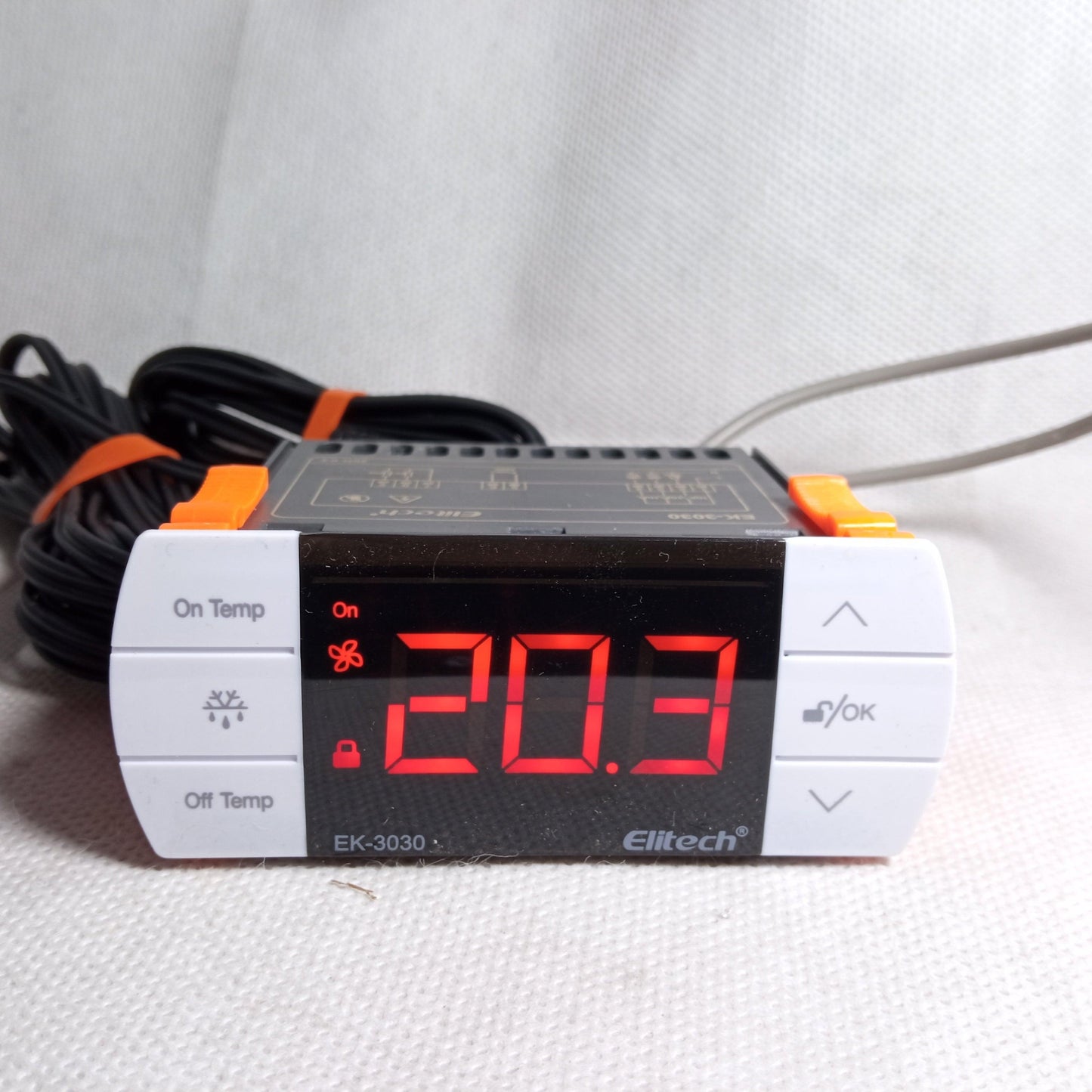 Elitech EK-3030 Digital Temperature Controller Heating or Cooling System Multi-Use in Pakistan - industryparts.pk