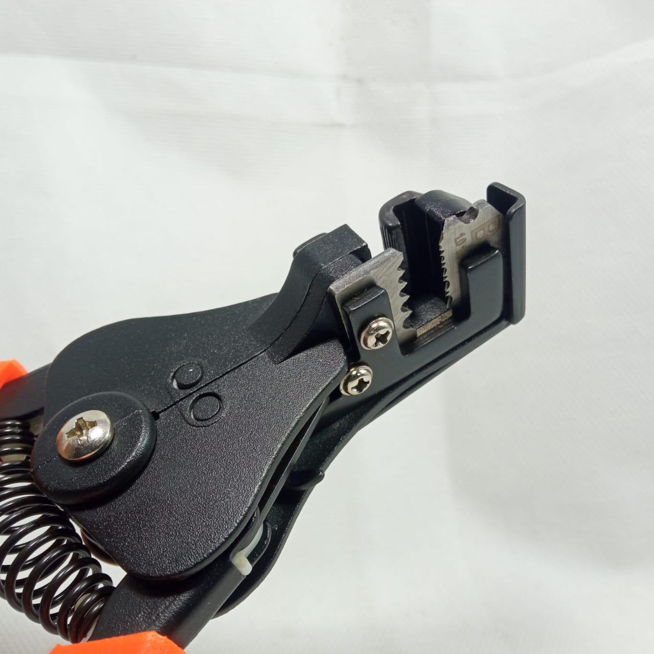 Professional Auto Wire Stripper (1.0-3.2mm) In Pakistan - industryparts.pk