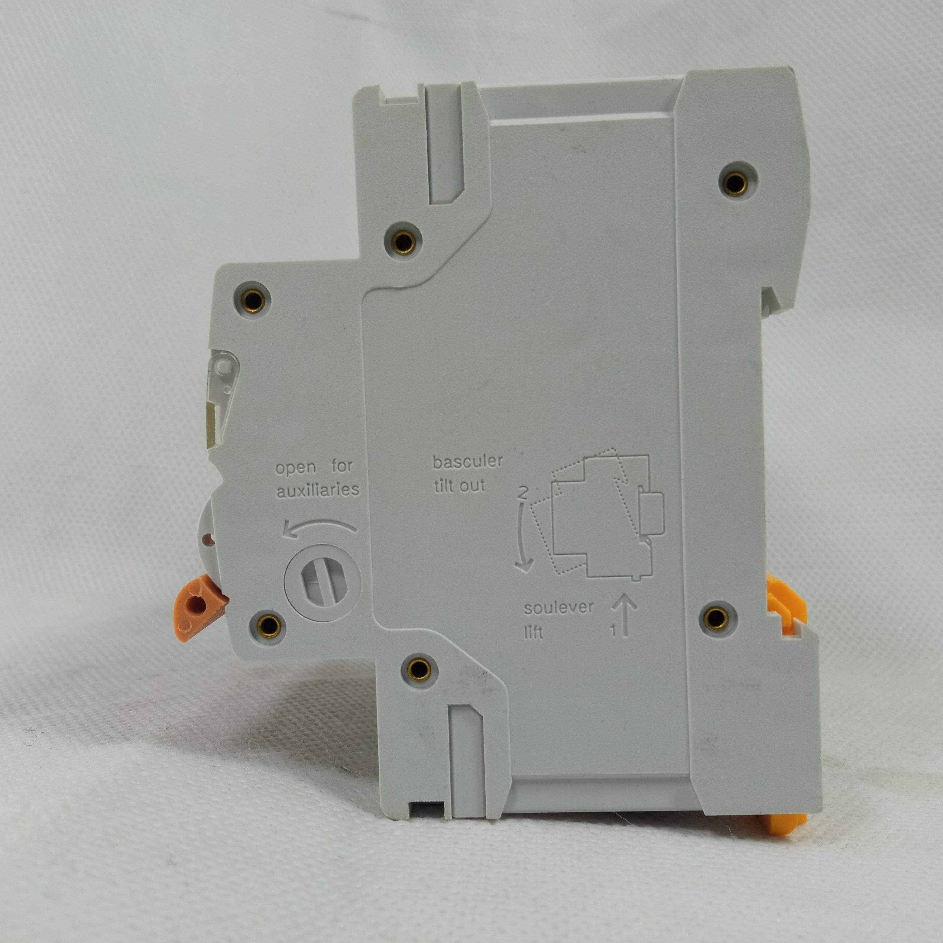 Boneega Circuit Breaker MCB AC 230V/500V in Pakistan