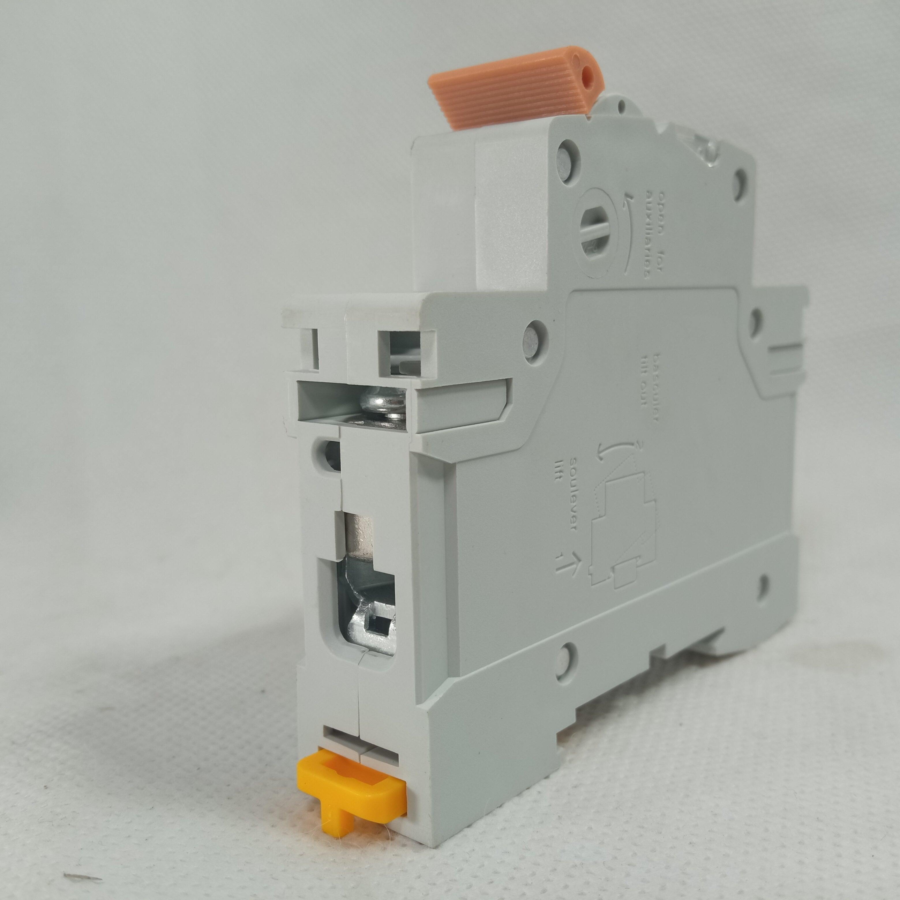 Boneega Circuit Breaker MCB AC 230V/500V in Pakistan