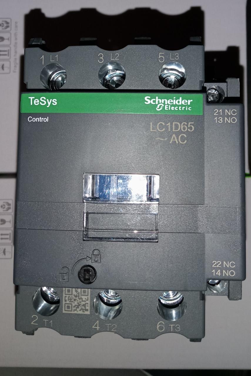 Schneider Electric Magnetic Contactor LC1D65 in Pakistan - industryparts.pk