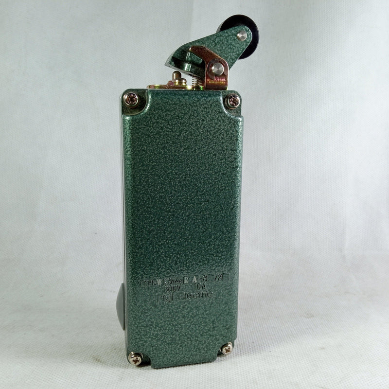 FUJI Electric Limit Switch K244 GR-2S K244-GR-2S K244GR2S In Pakistan - industryparts.pk