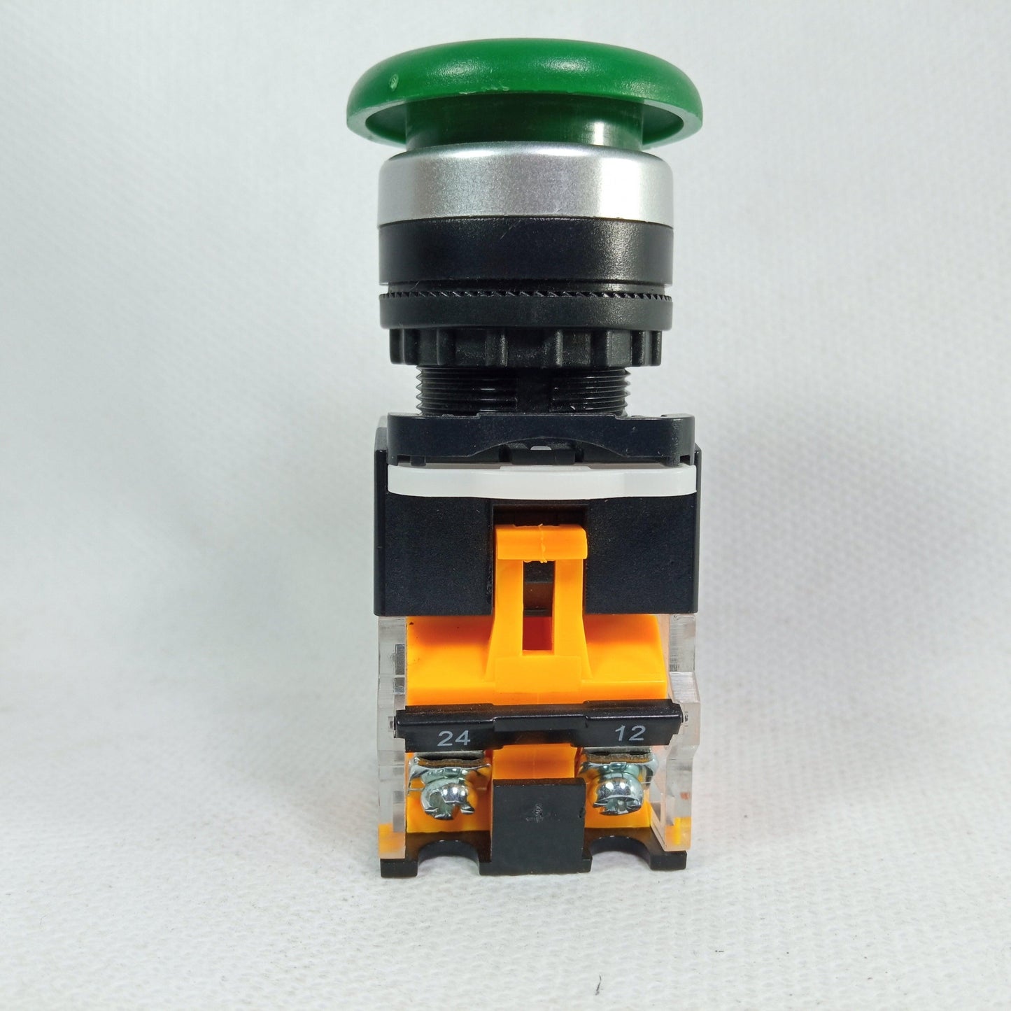 Push Button Switch LA22C In Pakistan - industryparts.pk