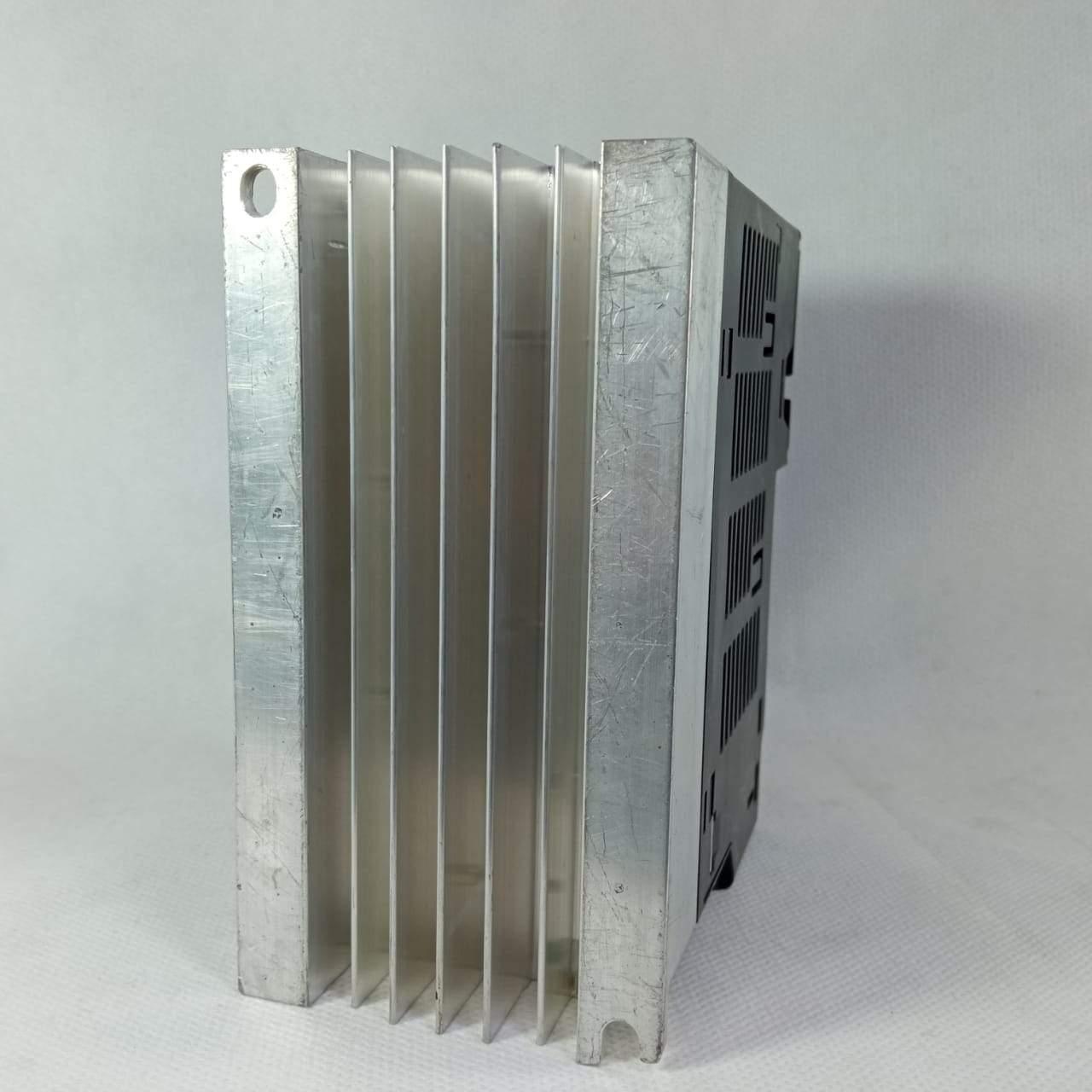 Delta VFD2A8MS21ANSAA VFD-MS300 Series Drive AC200-240V in Pakistan - industryparts.pk