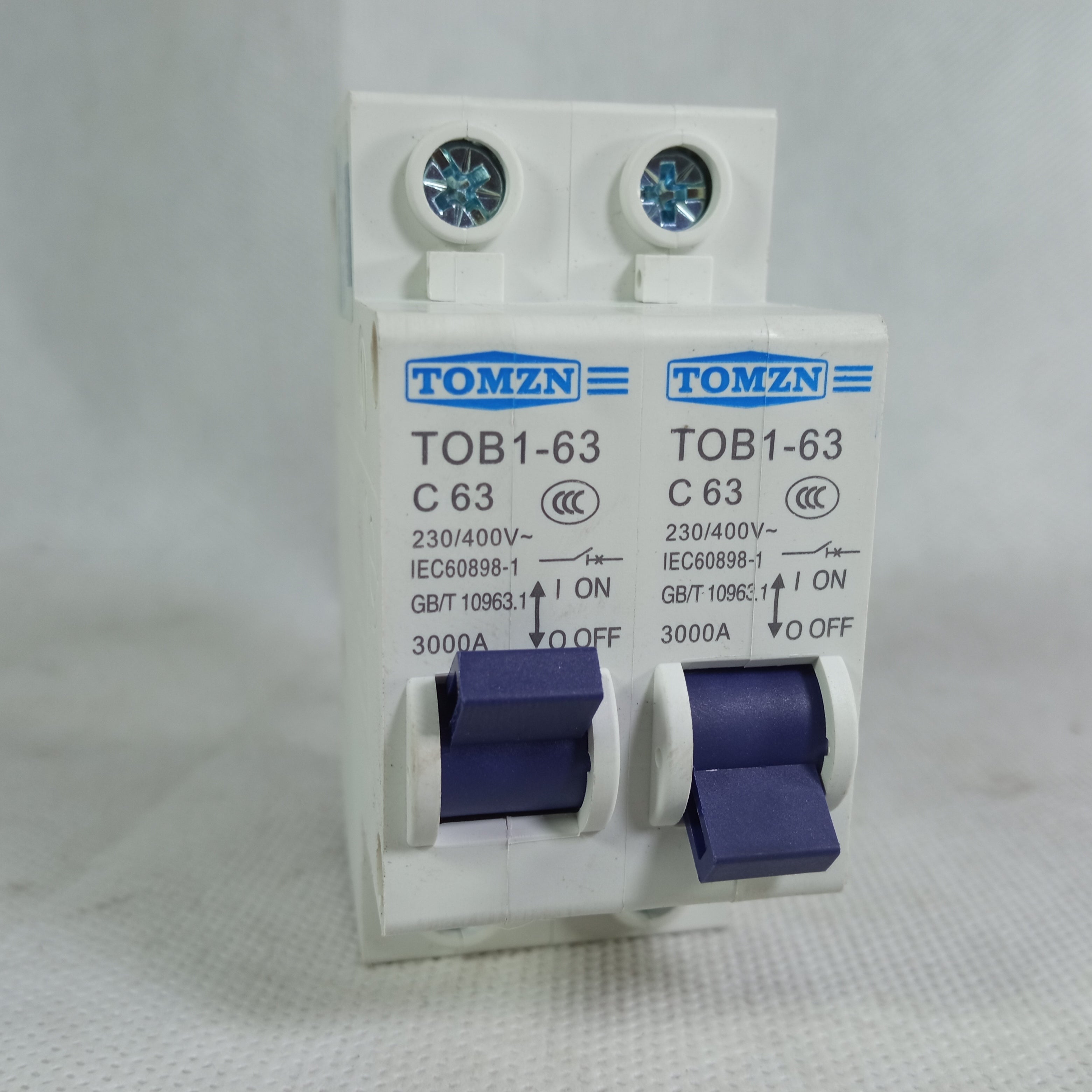 TOMZN Change Over Manual Transfer Switch Circuit Breaker TOB1 63 in Pakistan - industryparts.pk