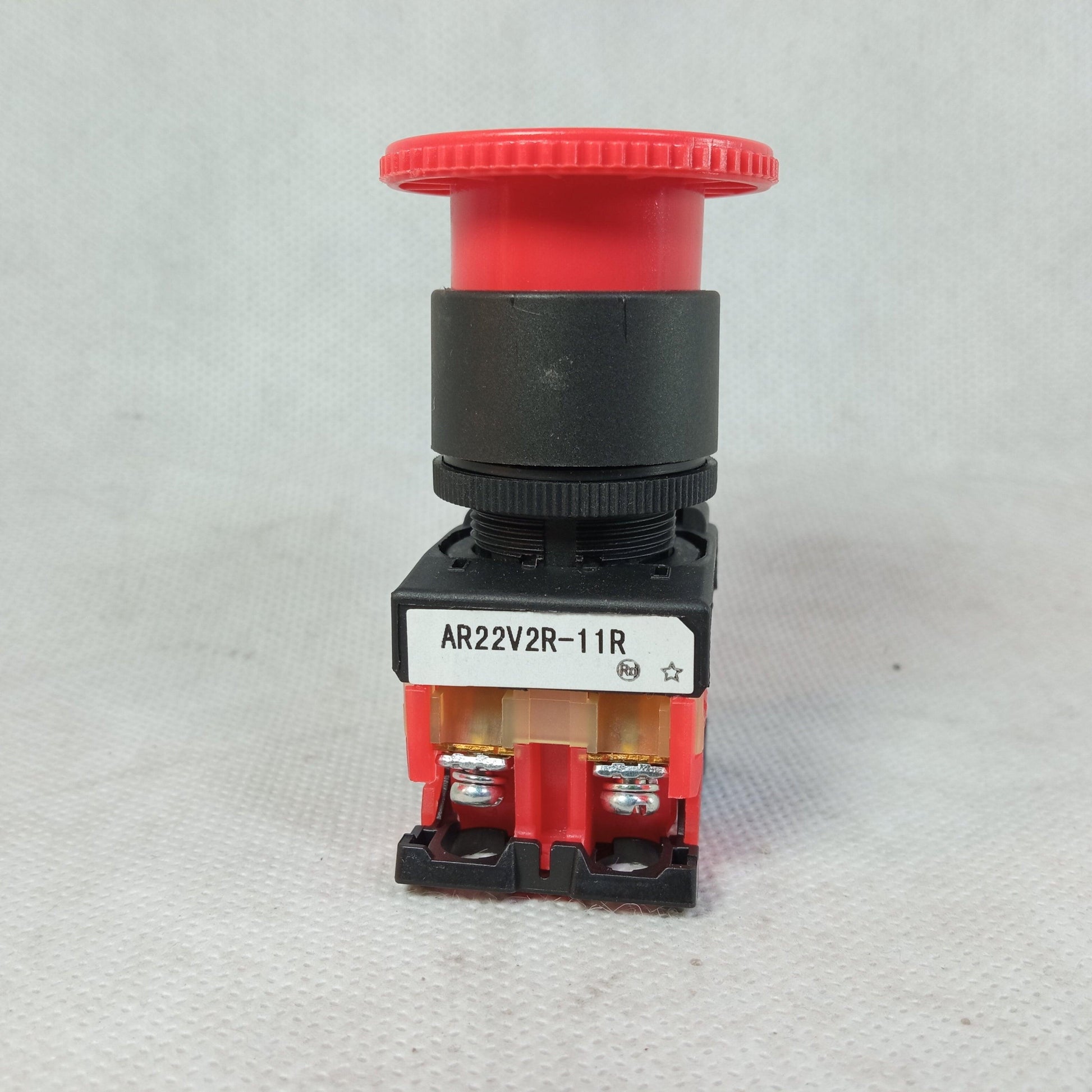 AR22V2R-11R Turn Reset Push Button 5 Pcs In One Pack in Pakistan - industryparts.pk