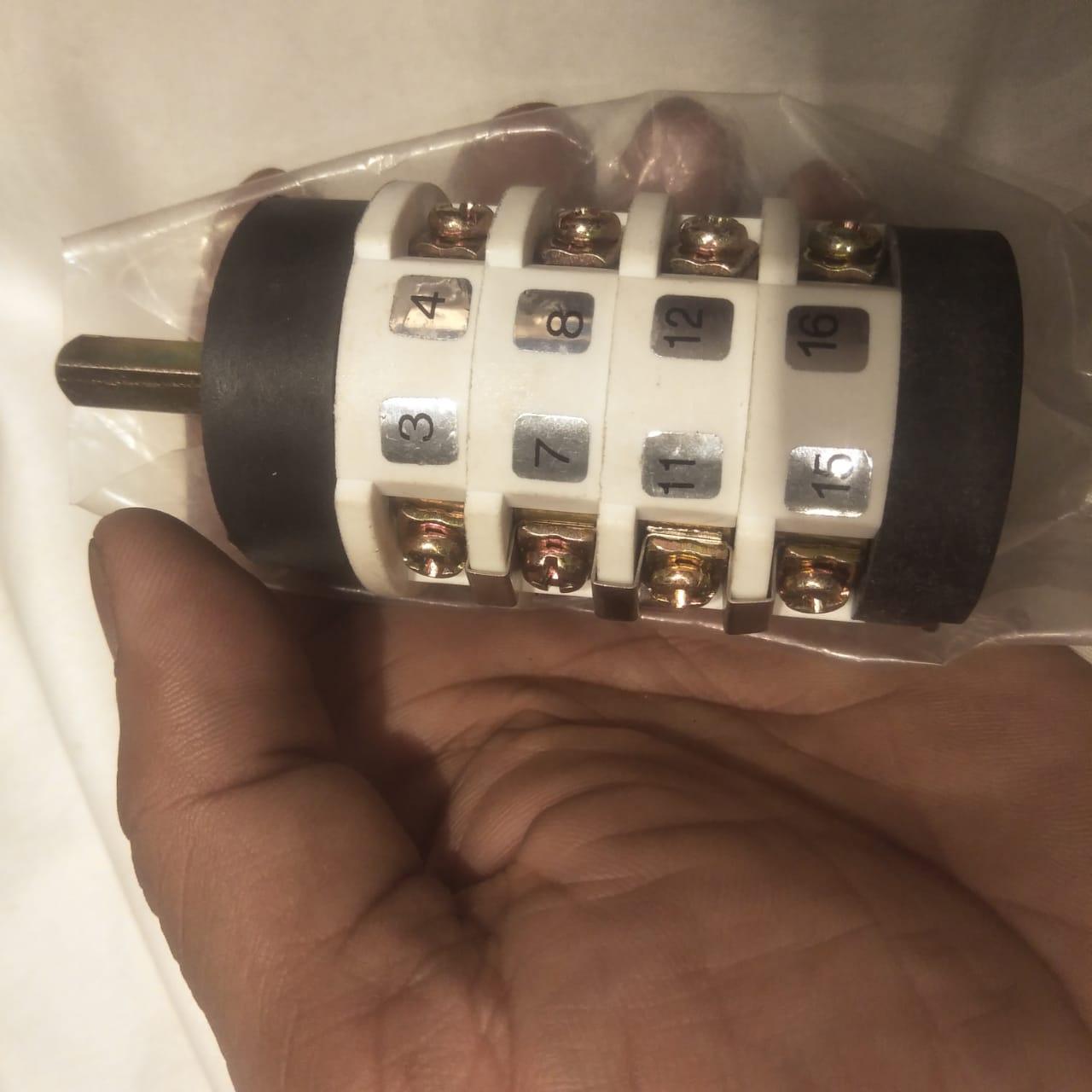 Breater Phase Selector Switches 8 Position 16 AMP In Pakistan - industryparts.pk