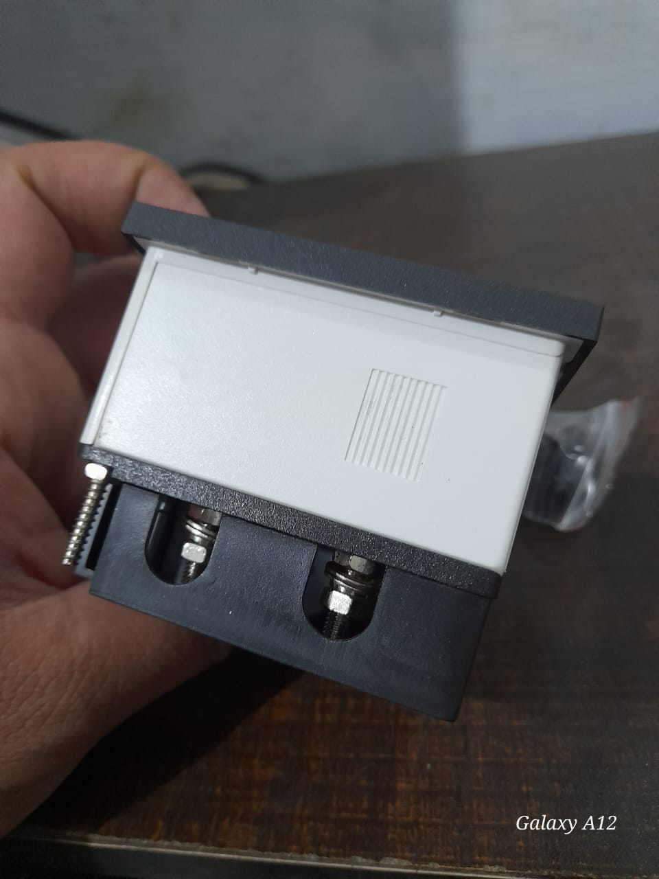 CARLO GAWAZZI CDE72 45-65Hz/240V Frequency Panel Meter