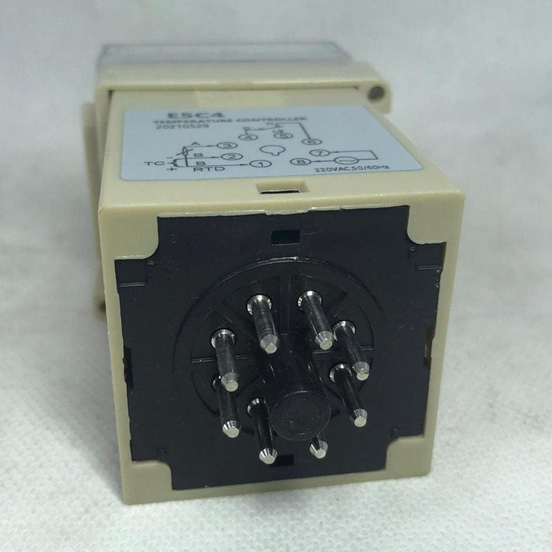 3-Digit LED Digital Temperature Controller E5C4 in Pakistan - industryparts.pk