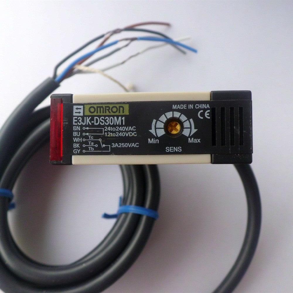 Omron E3JK-DS30M1 AC/DC 5 wire Diffuse Reflection Photoelectric Switch Sensors in Pakistan - industryparts.pk