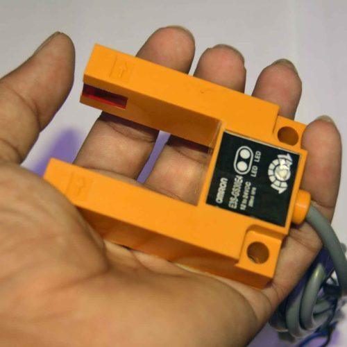 E3S-GS30E4 photoelectric switch u shaped sensor  NPN in Pakistan - industryparts.pk