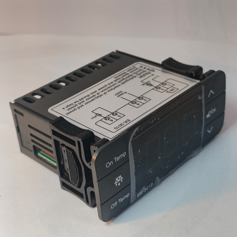 ELITECH EK-3010 Digital Temperature Controller in Pakistan