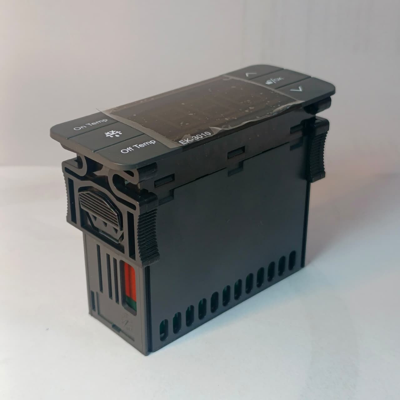 ELITECH EK-3010 Digital Temperature Controller in Pakistan