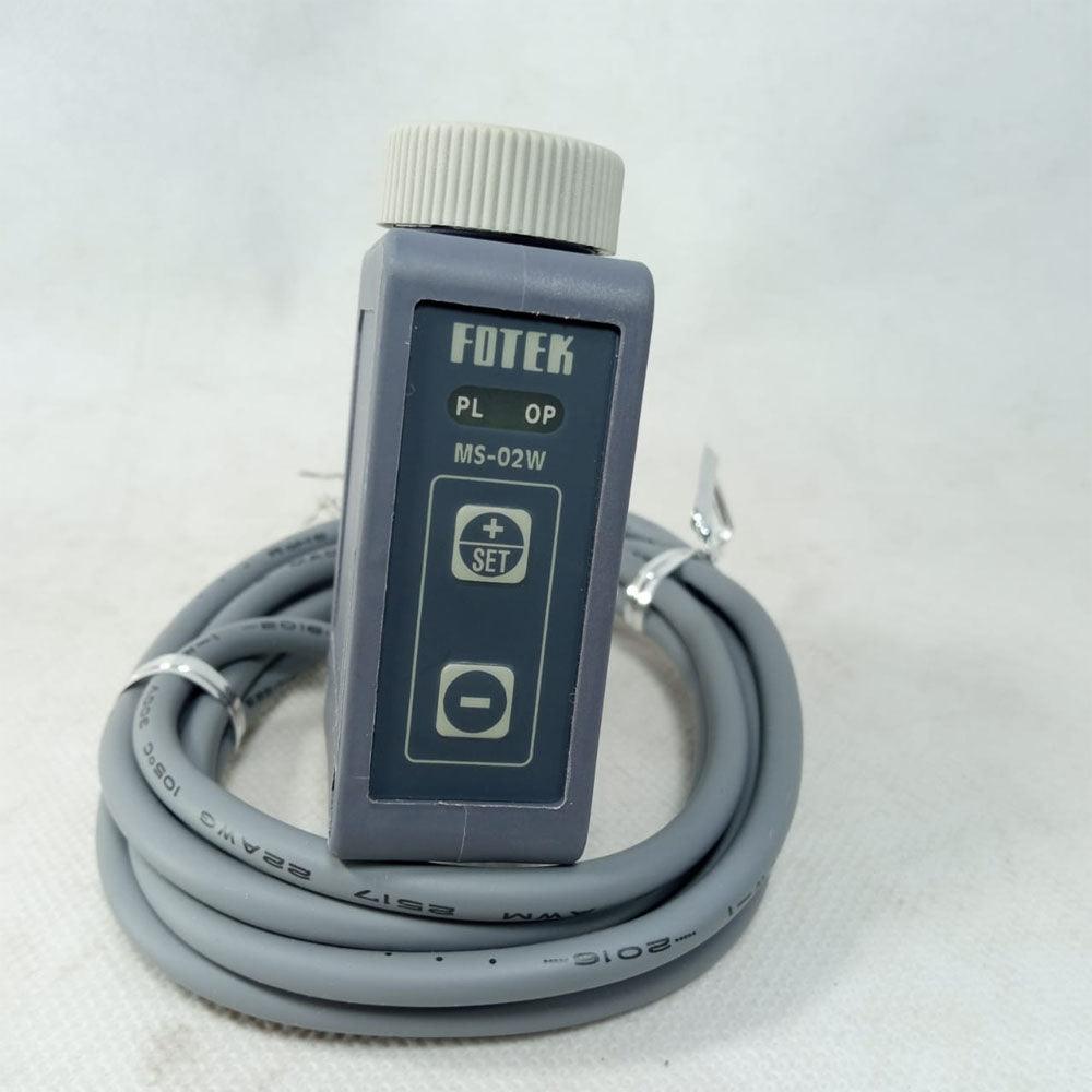 FOTEK MS-02W  Photoelectric Switch Color Mark Sensor in Pakistan - industryparts.pk