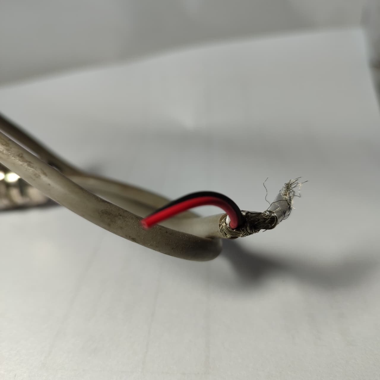 FST600-400A Infrared Laser Beam Temperature Sensor in Pakistan