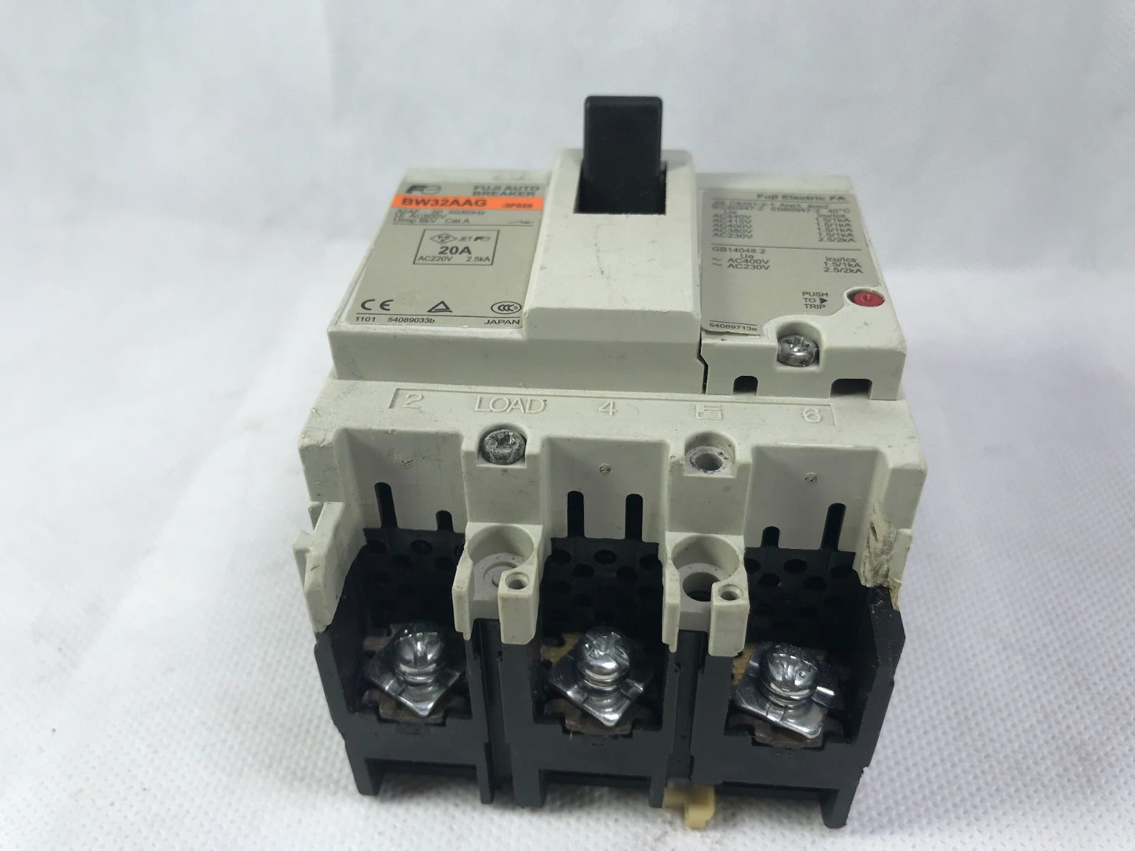 FUJI BW32AAG 20A AUTO CIRCUIT BREAKER in Pakistan