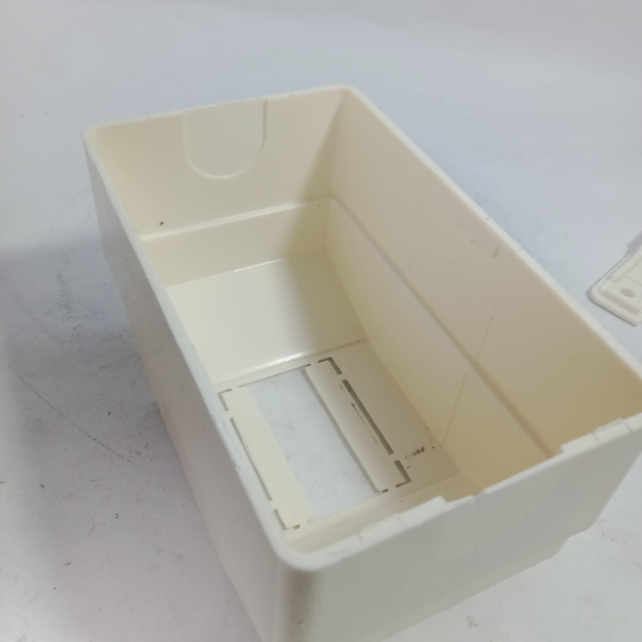 HERO ELECTRIC Distribution Box Open 1-2WAY in Pakistan