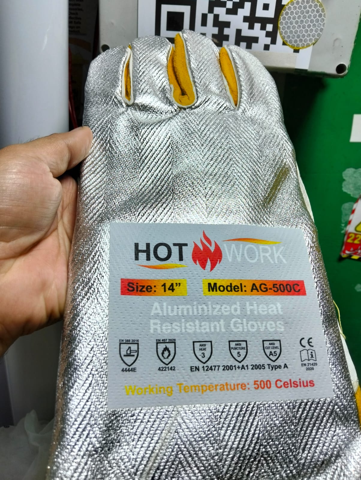 HOT WORK AG-500C Aluminized Heat Resistant Gloves in Pakistan