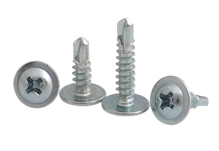 Heavy-Duty Truss Head Screw in Pakistan