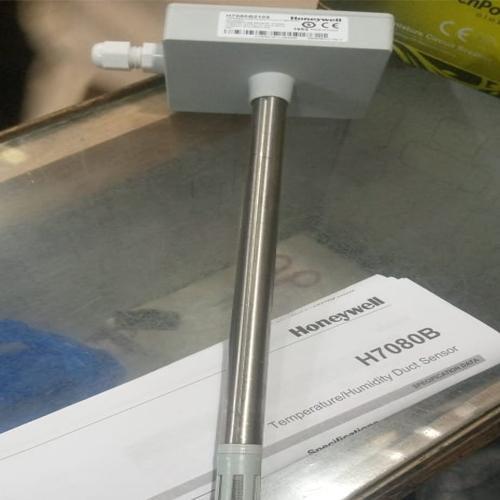Honeywell H7080B2105 Temperature/Humidity Duct Sensor - industryparts.pk